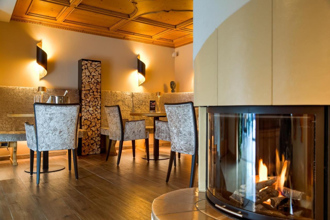 Hotel Fanes Selva di Val Gardena Esterno foto