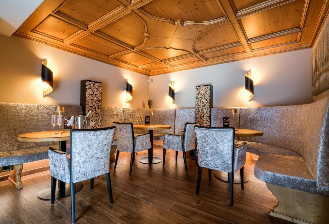 Hotel Fanes Selva di Val Gardena Esterno foto