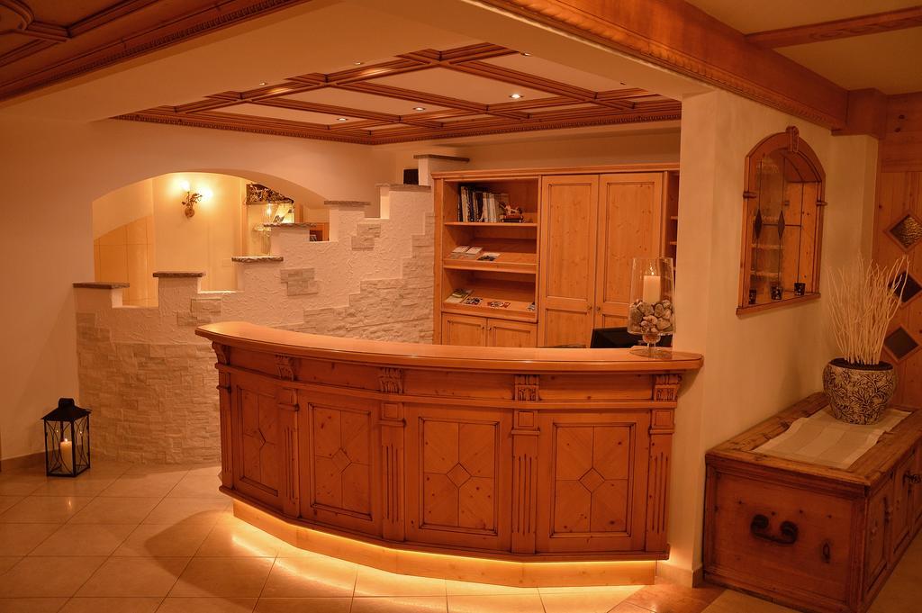 Hotel Fanes Selva di Val Gardena Esterno foto