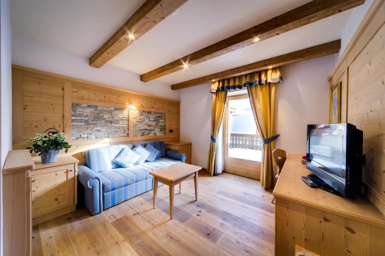Hotel Fanes Selva di Val Gardena Esterno foto