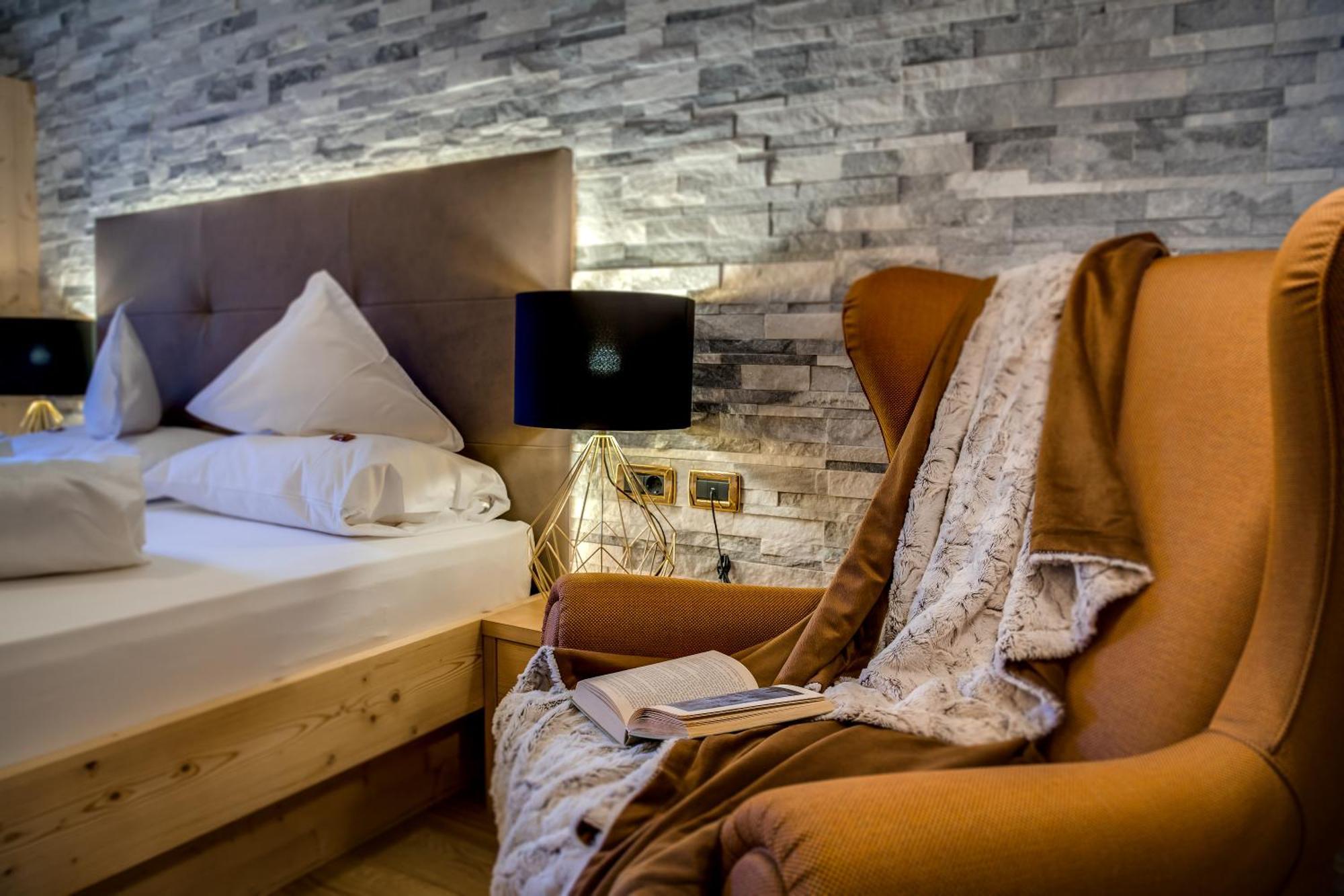 Hotel Fanes Selva di Val Gardena Esterno foto