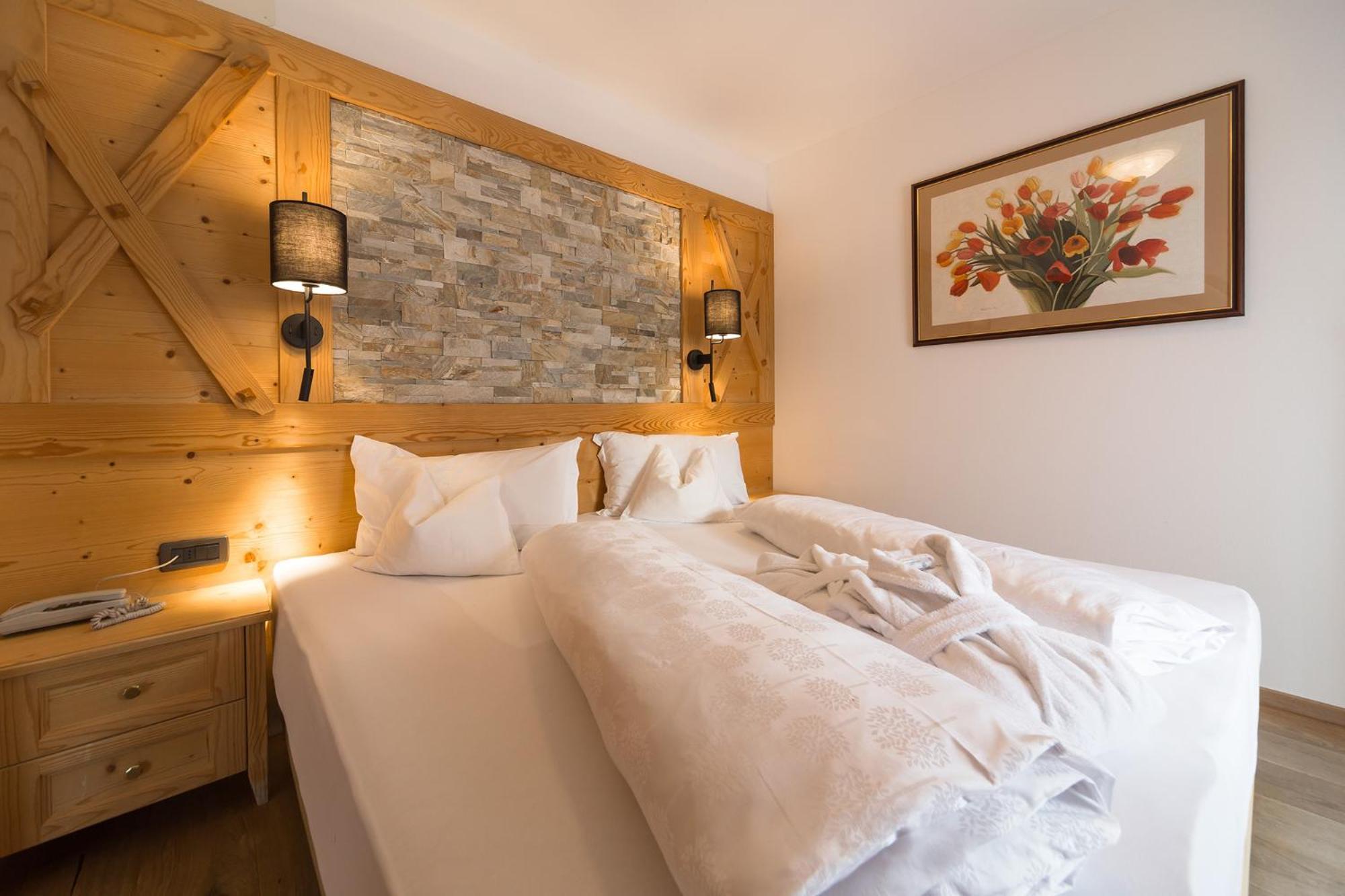 Hotel Fanes Selva di Val Gardena Esterno foto