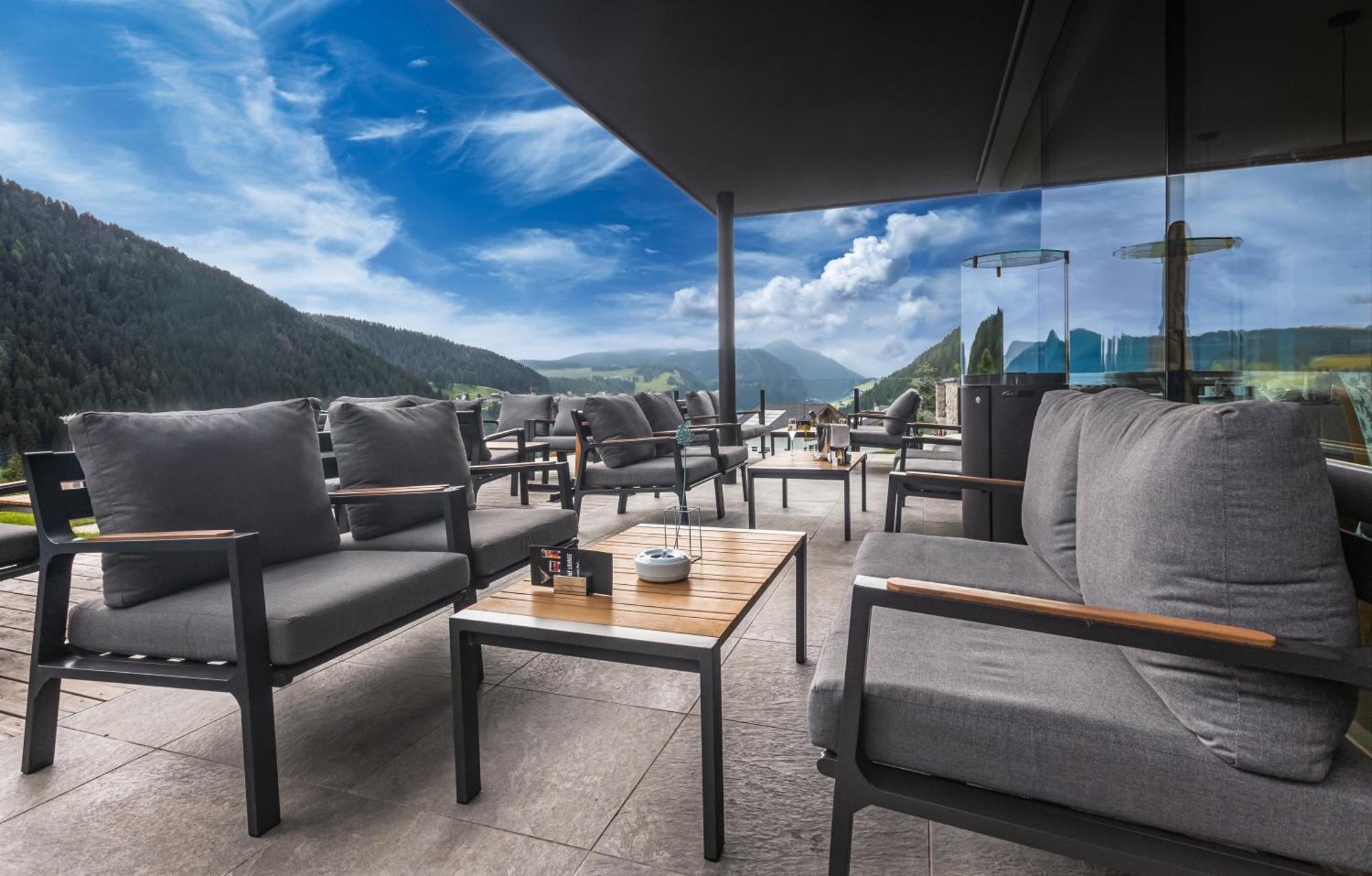 Hotel Fanes Selva di Val Gardena Esterno foto